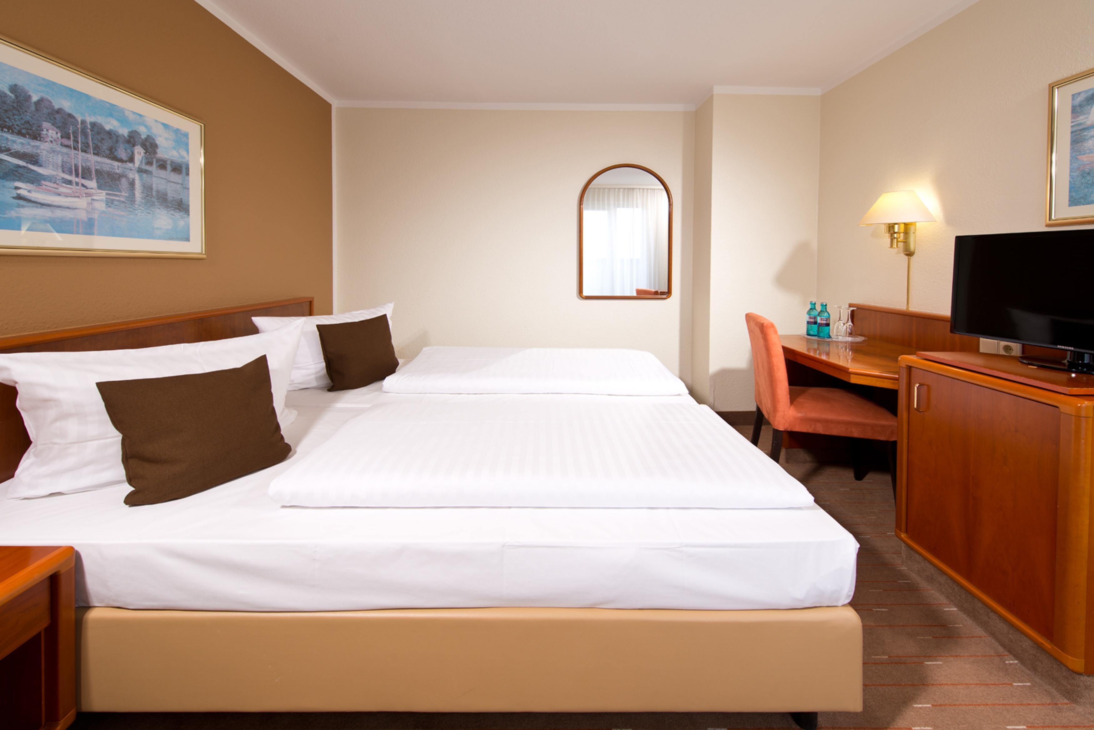 Achat Hotel Schwarzheide Lausitz Dış mekan fotoğraf