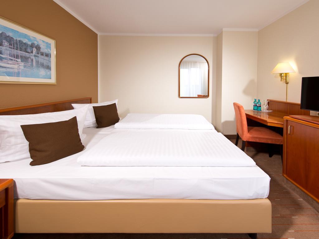 Achat Hotel Schwarzheide Lausitz Dış mekan fotoğraf
