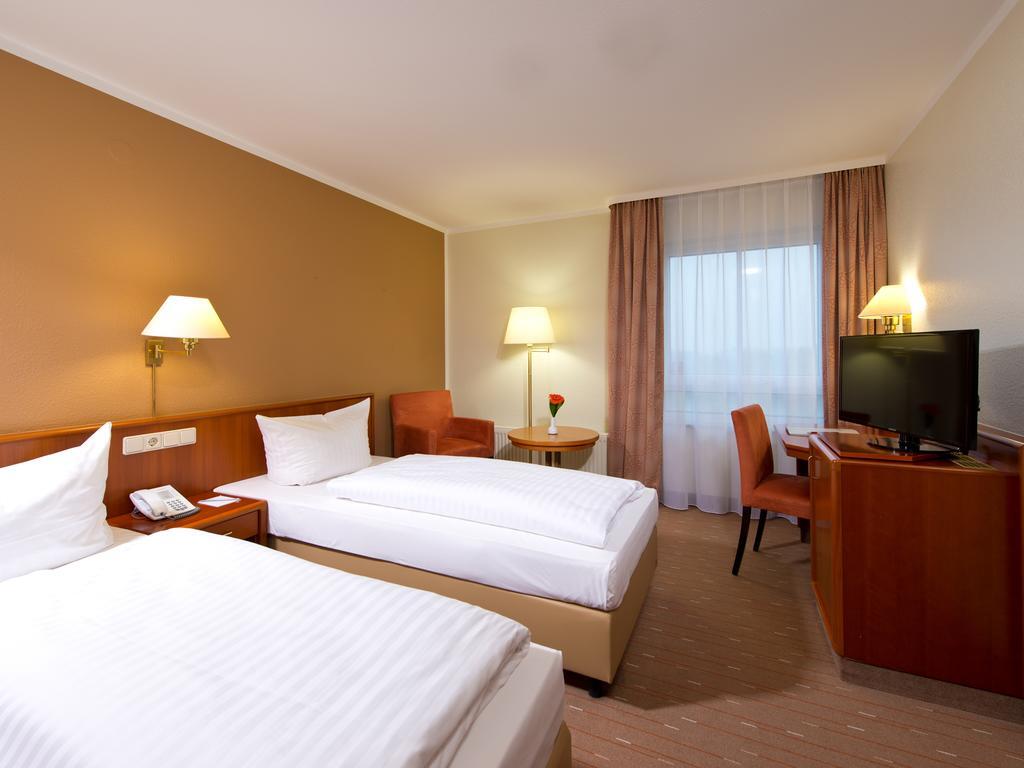 Achat Hotel Schwarzheide Lausitz Dış mekan fotoğraf